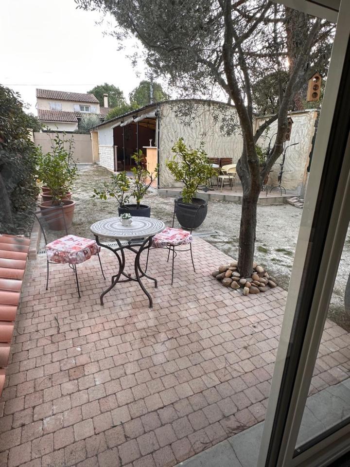 Beau Ciel Apartman Châteauneuf-de-Gadagne Kültér fotó
